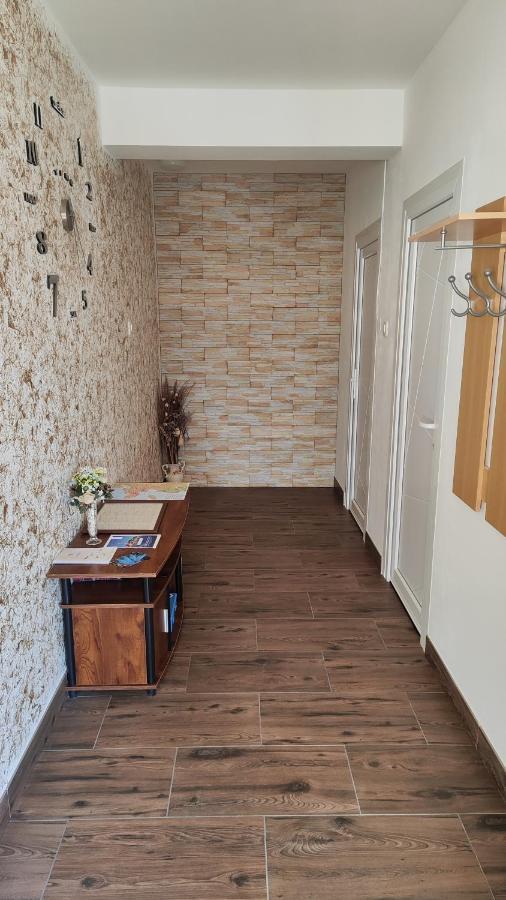 Viktor Rooms And Apartments Rovinj Exterior foto